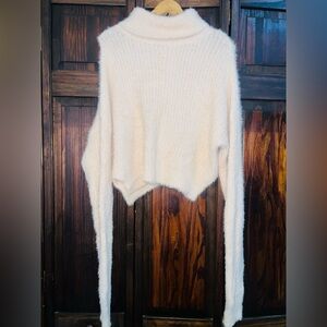 Charlotte Russe‎ Cream Women's Sweater